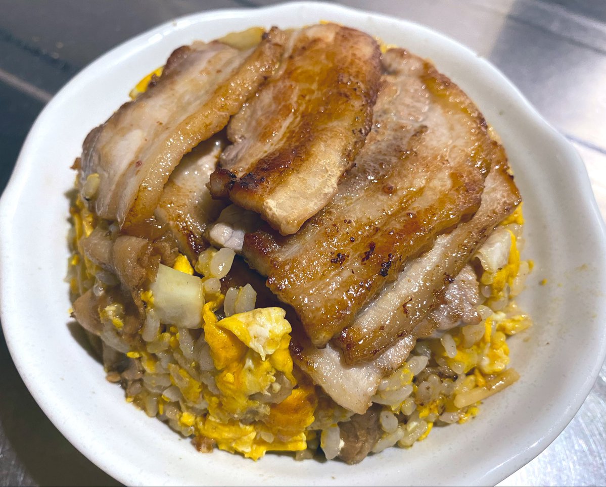 fukurowRS's tweet photo. 今日は豚生姜焼き炒飯。有りだな。馬。 https://t.co/edxdH2GNPN