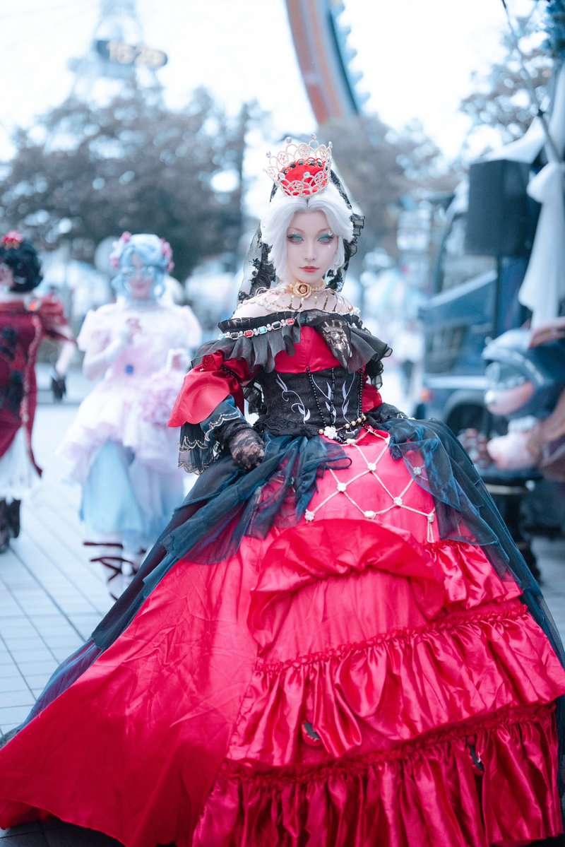 究極の魅力と愛　プラクンペーン特別版　妊婦骨灰　隠者遺灰　ルアンプーウドムサップ 第五人格8周年オフラインシティツアーイベントクイーンズスクエア横浜