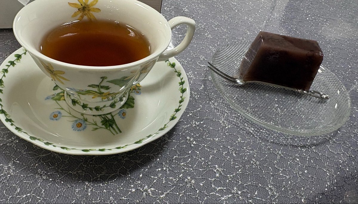 violet_large's tweet photo. 半年に1回の販社長さんのご飯いただいてきました( ˶ㅇ༥ㅇ˶)ŧ‹”ŧ‹”

手の込んだ手料理最高ჱ̒⸝⸝•̀֊•́⸝⸝)
自分では中々作れないから有難みすぎる( ⌯'֊'⌯)

デザートも手作り(*' ')✨
いやぁ、凄いなぁ( ◜︎︎༥◝ ) https://t.co/UhDvd0lQxW