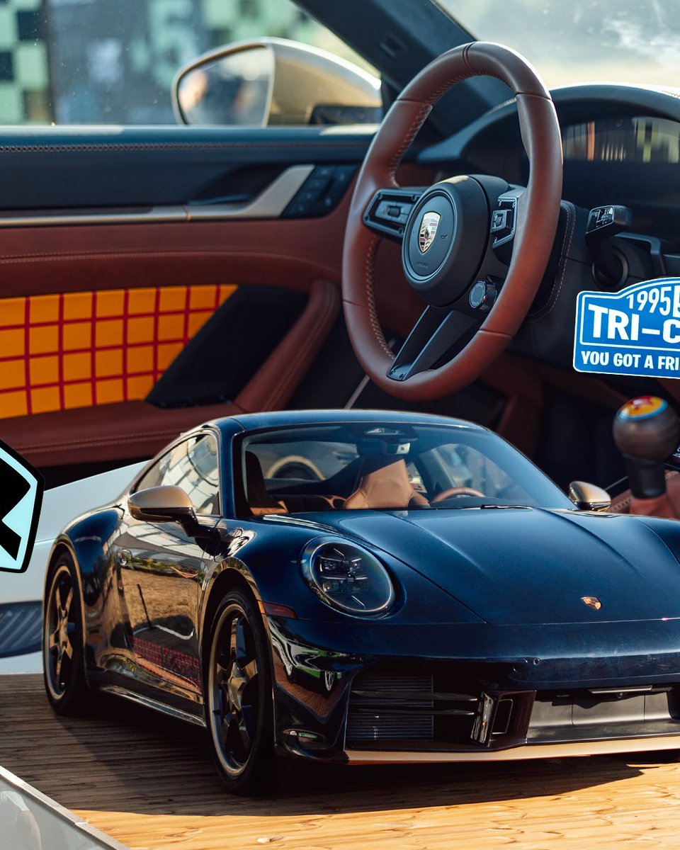 Porsche911UK's tweet photo. Through the Porsche Sonderwunsch department, Disney and Pixar and Style Porsche, the timeless silhouette of the Porsche 911 is inspired by Disney and Pixar Animation Studios’ Toy Story 5.
#Porsche75UK #FOS #PorscheFOS https://t.co/gBdoQbQijs