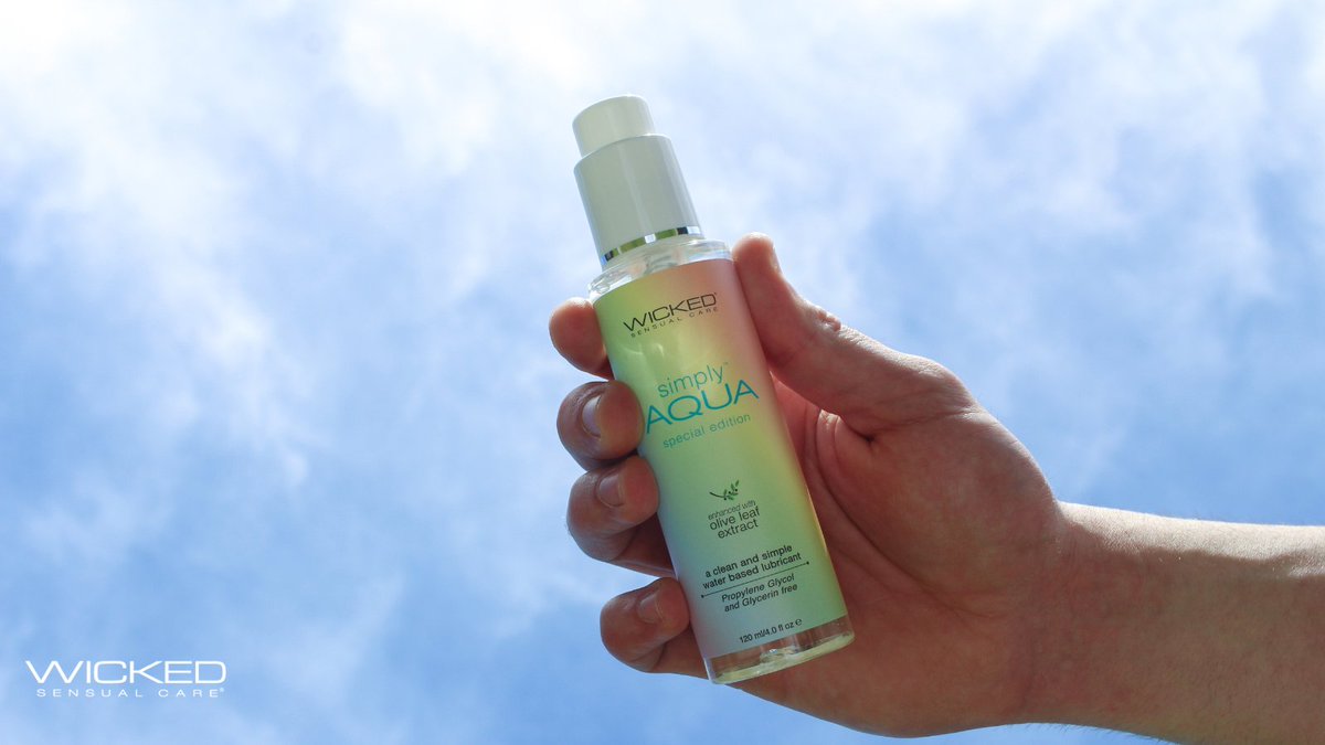 WickedSensual's tweet photo. Did you know? During arous^l and org🍒sm, your body releases oxytocin, the "feel good" hormone. Research suggests it may even help vulva owners experience less discomfort. Support your pleasure journey with Wicked Sensual Care. Shop: https://t.co/wSPUPPCFEc     #WickedSensualCare https://t.co/DjoWNkM0Gg