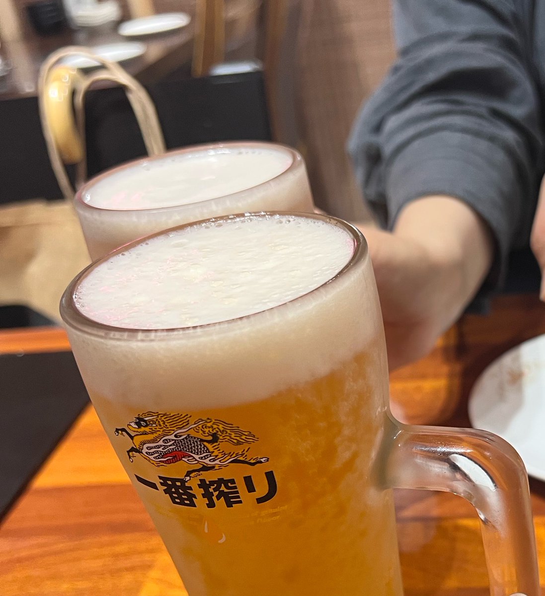 mana0524facd's tweet photo. 今日は外びあだった～🍺 https://t.co/zxeYn5ZyK3