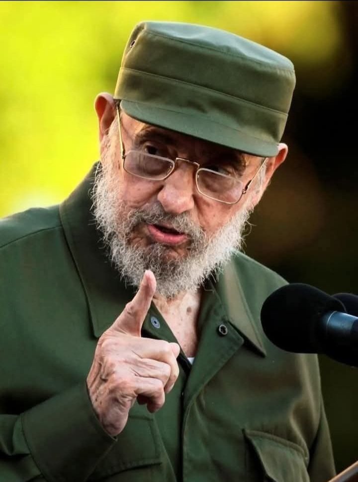 JosLuis74030336's tweet photo. “Cuba es un país al que hay que respetar, por un pueblo tan firme, tan valiente y tan unido como el que tiene; por un pueblo tan inteligente y por un pueblo tan entusiasta. Así que #Cuba es un país al que hay que respetar”.
#FidelPorSiempre #CubaEstáFirme https://t.co/Vx6s7sjbwL