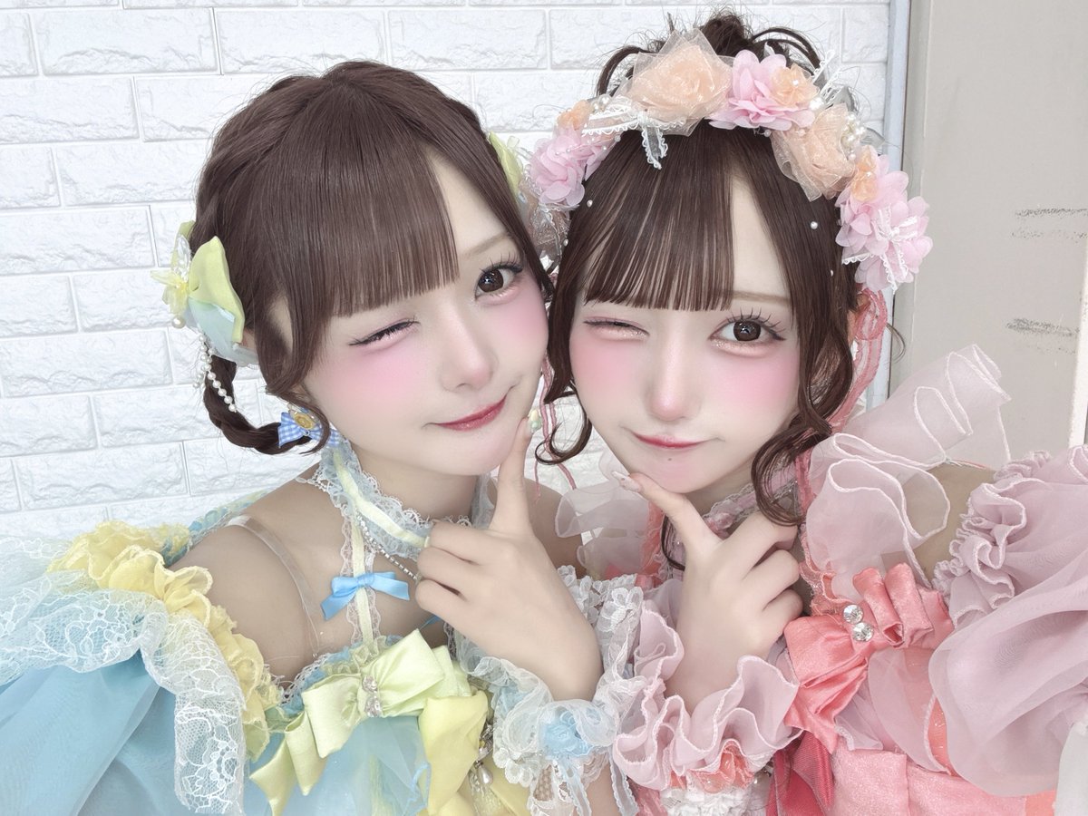 one_sakurako's tweet photo. Onephonyの新たなスタートとなる
とても大切なライブです. 🪄🎀♡

新体制となったOnephonyを、
自信をもってお届けできるようメンバー皆で
最高のステージを準備しています！
新メンちゃんも覚えることたくさんある中、
毎日ほんとうに頑張ってくれています… ㅠ_ㅠ
パワーアップした私たちをファンの皆様に
直接見届けて頂けたら嬉しいです .

8月8日、絶対会いに来て下さい！
心よりお待ちしております︎💫🪽⟡.·