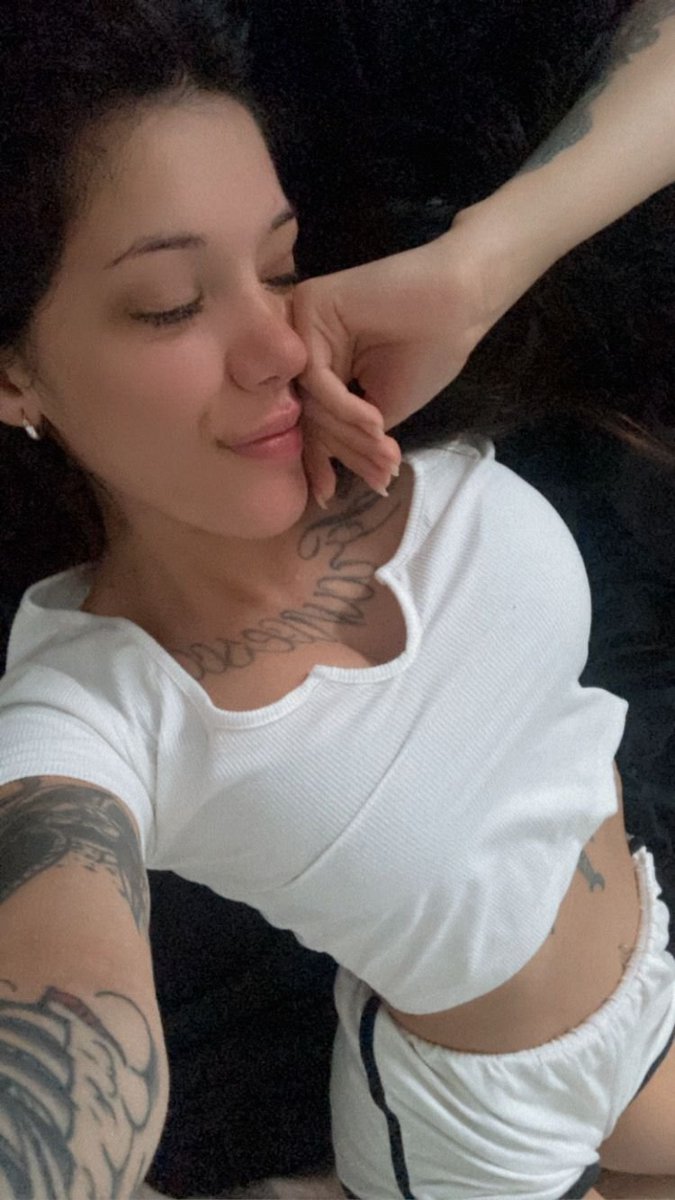 Candice aujourd'hui tweet media