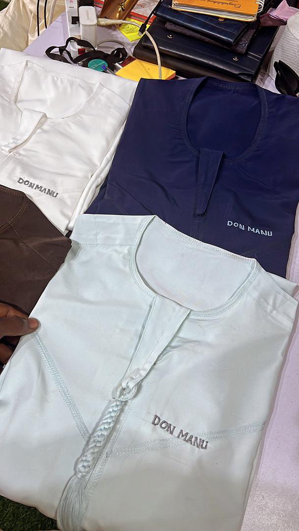 Adamjr429's tweet photo. Emirates thawb 🧵🪡
🏷️price:15k each with sizes ranging from 64 to 56 available in all colors 

Location kaduna delivery 🚚 nationwide 
For inquiry WhatsApp or call ☎️ 
📞07064264296

📍Sultan Bello road U/Sarki Fatima plaza shop no.6 https://t.co/ZBtYIBxNHr