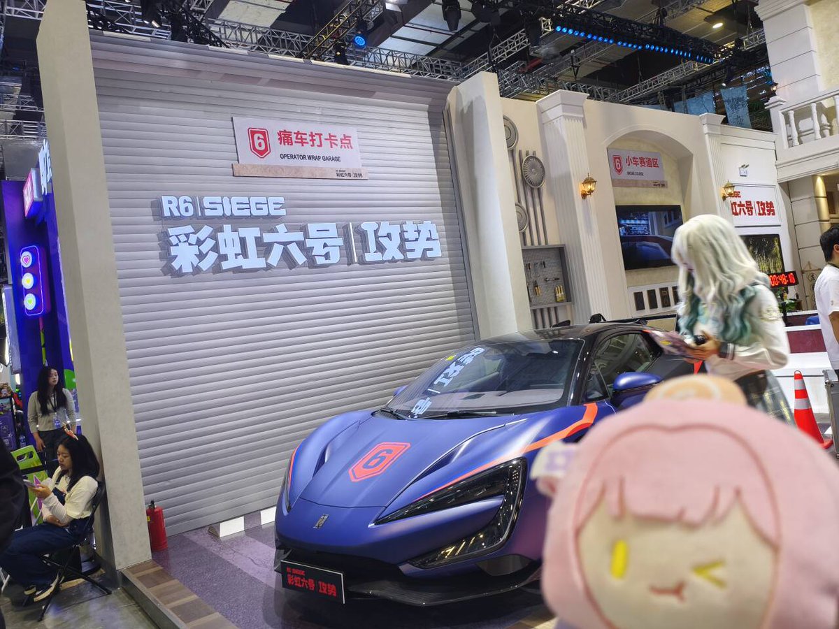 Mika & cars! #聖園ミカ #ブルアカ