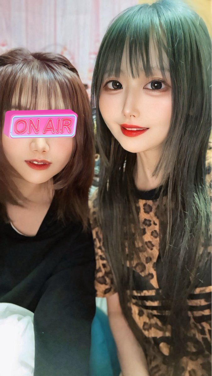 ber1s's tweet photo. ひさびさの おうち #ホラー映画 大会🩵🩵
ホラーじゃなかったかも…と観たあときづくものもあり…
楽しかったぁ！！ウーバーしたアサイーボウルも当たりの美味しさでよかった https://t.co/0mKl6AAVEH
