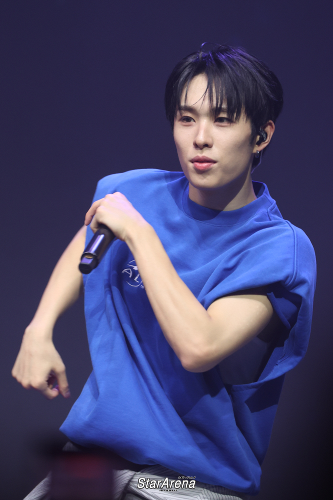 StarArena_'s tweet photo. 📷HYUI at NEXZ Global Showcase Event < Mmchk : Not Typical > in Singapore 

#NEXZ #NEXZinSG #넥스지 #NEXZ_GLOBAL_SHOWCASE_EVENT #Mmchk #NEXZ_Mmchk #HYUI #휴이 @NEXZ_official https://t.co/HgGuZeDoTt