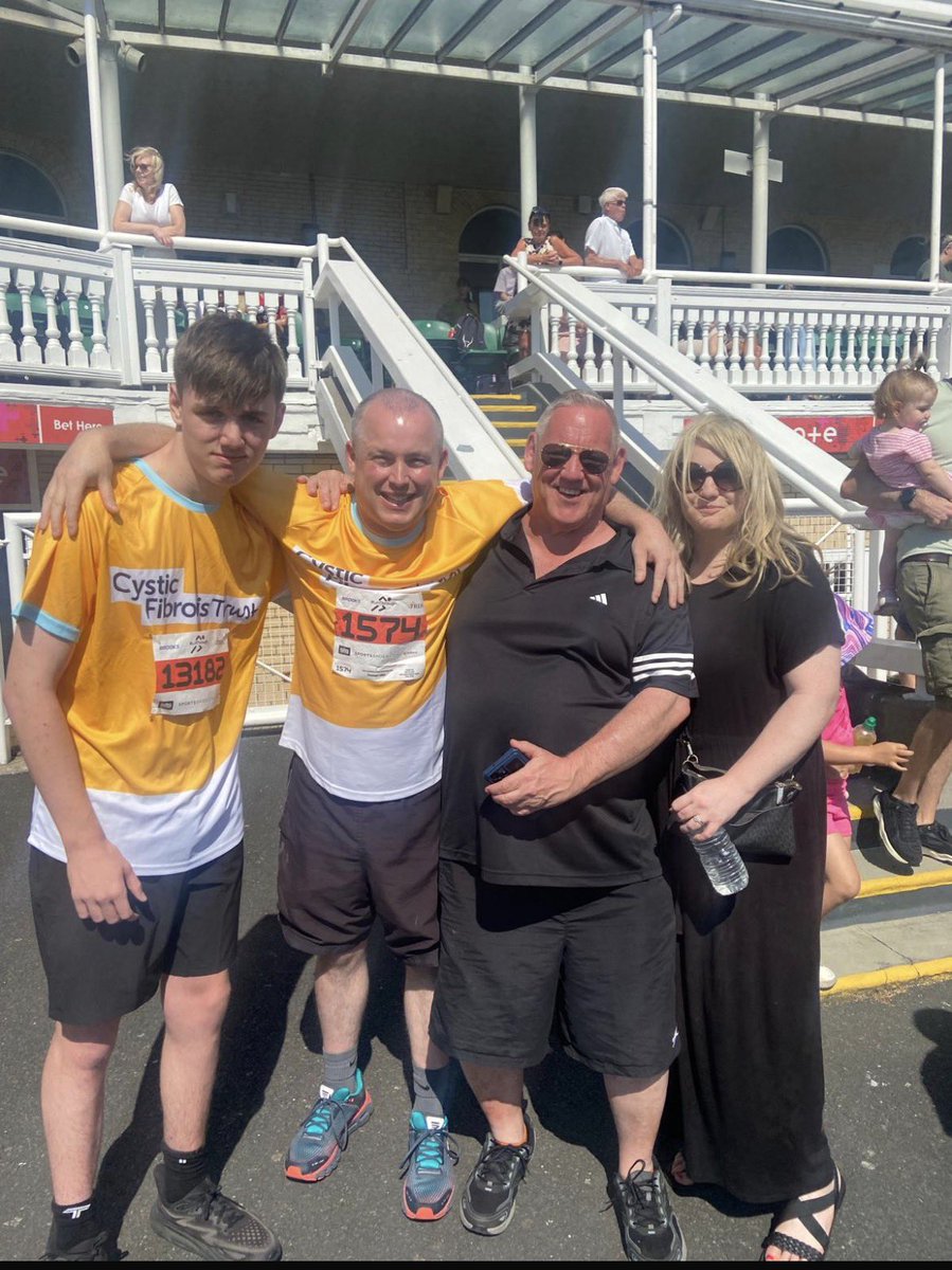 booie_86's tweet photo. Aintree 5K to raise awareness and much needed funds for @cftrust
Sadly my oldest school friend passed away 12 years ago but his memory will always live on ππ€ππ«Άβ€οΈ
#Findacure https://t.co/VT75XNbOOV