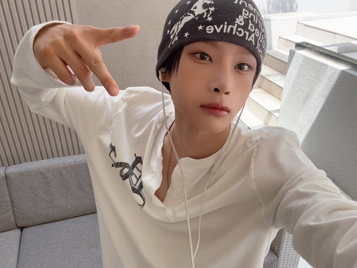 ohayochichi's tweet photo. 아아내선녀..얼마나예쁜둥이색히같. 은머리을 누나들안태 보여줄라고 이럿개나꽁꽁 . . ❤️ https://t.co/yGZMmO21Ha