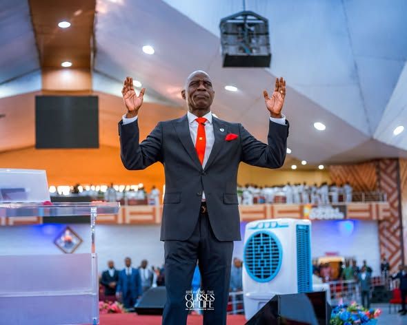 LFCGoshen's tweet photo. Embracement and shame are finally broken, the curse of inherited affliction is finally over today; the blessing of longevity with divine defence answers for everyone in Jesus' mighty name. AMEN
#LFCGoshen
#BreakingTheCursesOfLife
#CommunionService
#OpenDoors https://t.co/ImfcAplsdN