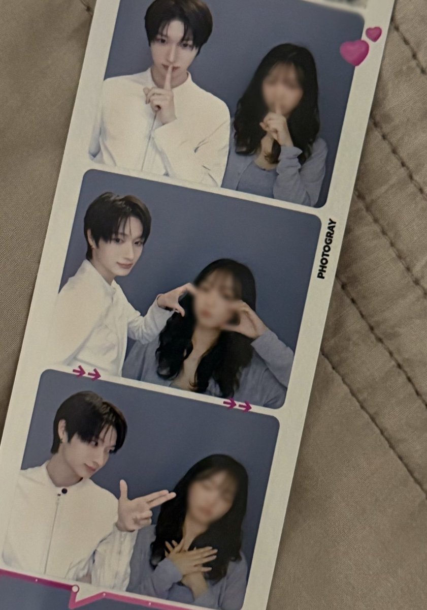 애니 tweet media