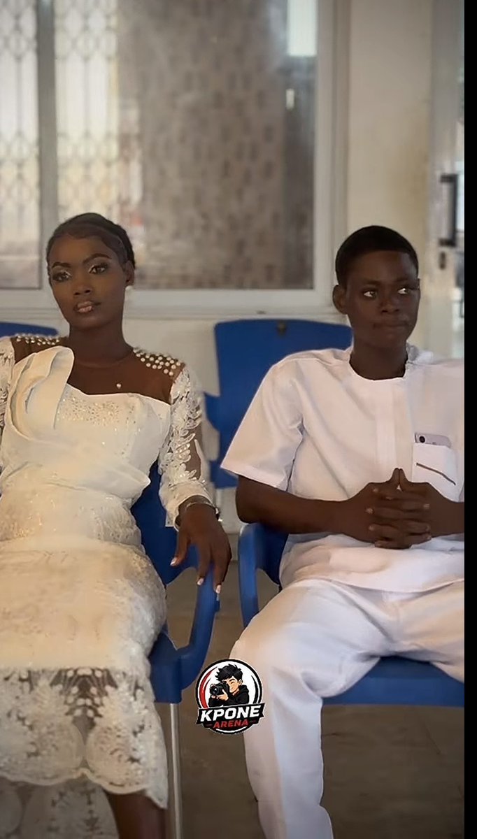 _khendrick's tweet photo. Ga fathers will make sure you perform the necessary amamr3 the moment you impregnate his daughter .. but how did this small boy convince her😭 https://t.co/f6utXIftpp