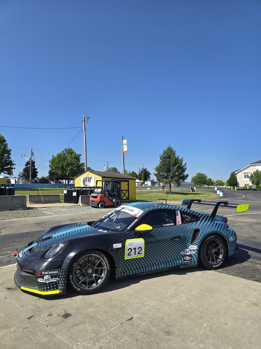 JasonHartRacing's tweet photo. Ready for the final race of the weekend! https://t.co/InQ5mFqkqn