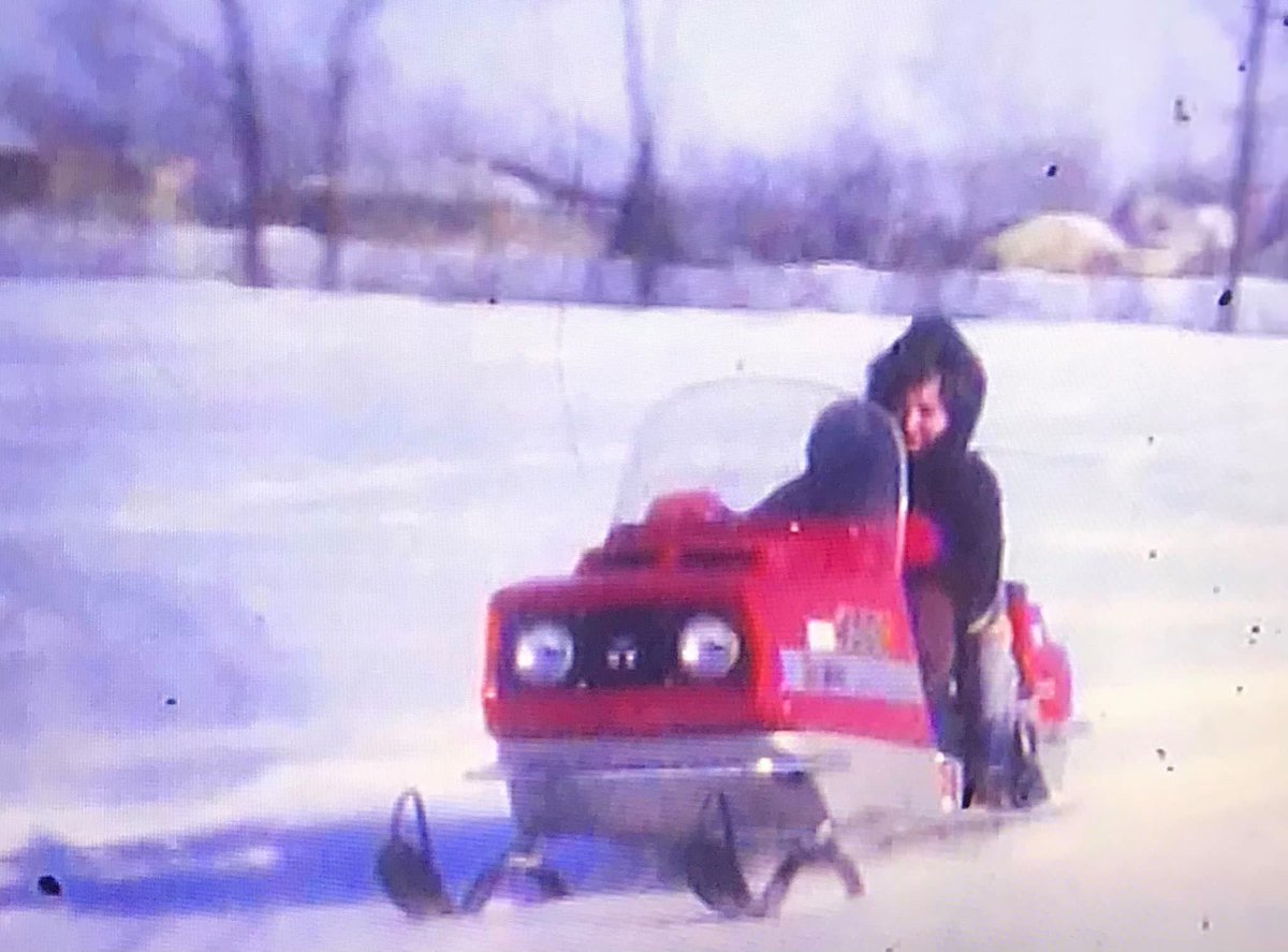 yak651's tweet photo. @jasonauctioneer 🤚 Looking for one to get memories back riding as a kid. Here’s my mom ripping on one with us kids https://t.co/uM44WFk9jy