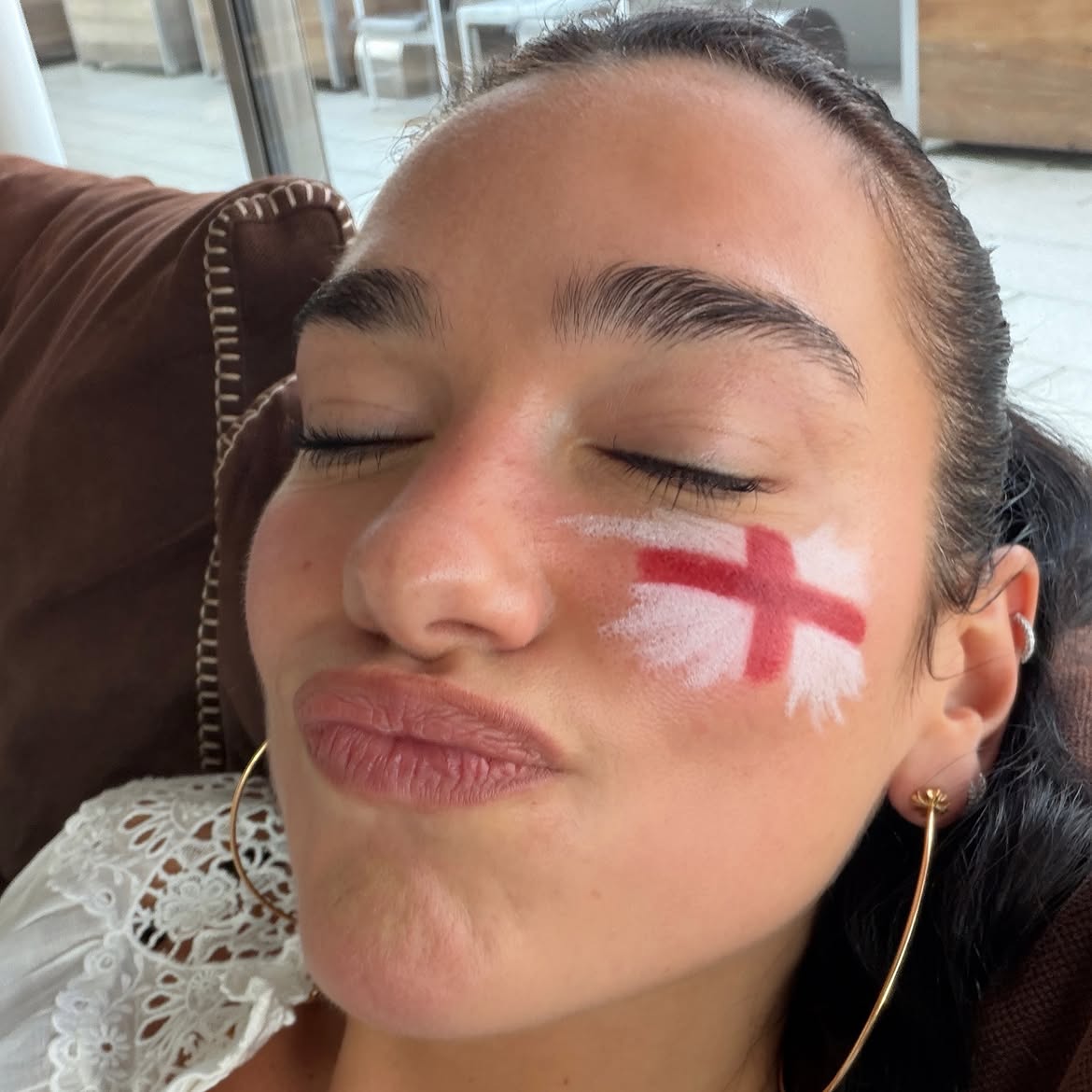 popsvibe's tweet photo. Dua Lipa via Instagram https://t.co/odXXuOy1X8