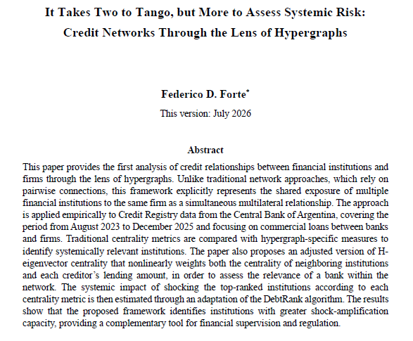 FedeeForte's tweet photo. Nuevo working paper! ⚠️🚨: 
Redes de crédito a través de la lente de los hipergrafos

Creo que es de las cosas más complicadas que he hecho en mi vida. Está publicado en la web de @BBVAResearch (https://t.co/C5no8mvSKM)

Les cuento un poco de qué trata (abro hilo abajo): propongo usar hipergrafos para analizar el riesgo sistémico en las redes de créditos comerciales, y aplico empíricamente este enfoque sobre los préstamos a empresas en Argentina entre 2023 y 2025, usando al Central de Deudores del BCRA... pero ¿qué son? ¿y para qué?