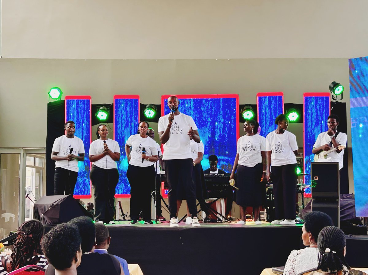theupperrooma's tweet photo. Oh be lifted, above all other gods
We lay our crowns 
And worship You

Here’s a live link to the worship experience 
https://t.co/iFrOyDMqUI https://t.co/ZfPLjZoFic