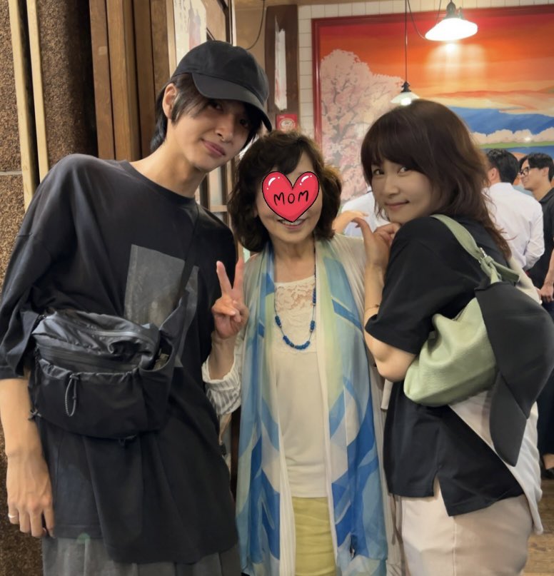 ralanmaron's tweet photo. 生存報告w https://t.co/zPo2yQCZp3