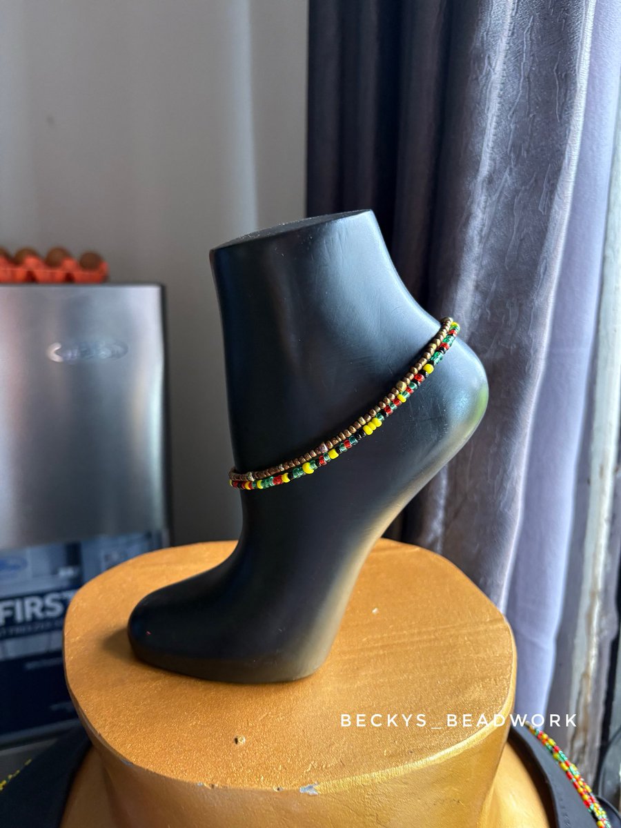 Beckys_BeadWork's tweet photo. Tiny Waistbeads lovers send us a dm and let us know what color you want us to make for you
.
Waistbeads price 7,000 per layer/strand
Anklet at 5,000 per one
.
Send us a DM to order
#tinywaistbeads #waistbeadsinlagos #waistbeadsinnigeria #africanwaistbeads #waistbeadsinabuja https://t.co/MQWkxXWZsL