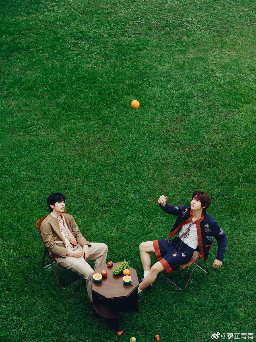 jang_u_0's tweet photo. 너네 보고있으면 더 더워…

#twnpich 
#porsuppakarn 
#teeteepor https://t.co/rx28eGTGhV