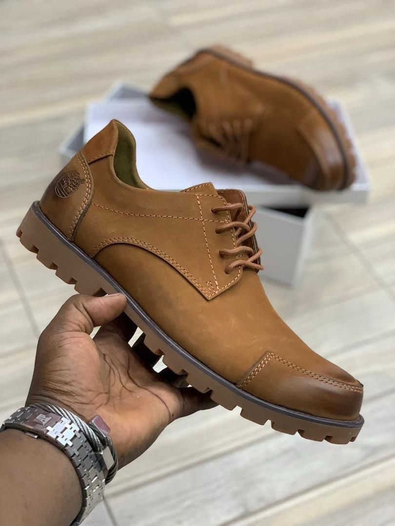 sachemchoiceszw's tweet photo. Strong. Stylish. Genuine leather.

Men's shoes that work as hard as you do.

Contact us +263773410497

@redmarketsunday @iMisred @te_hub #redmarketsunday #happytrading #CAT #timberlands #shoestyle #shoesoftheday #shoes #shoesharare #shoeszimbabwe #YourChoiceMatters https://t.co/MKl8O2TDTr