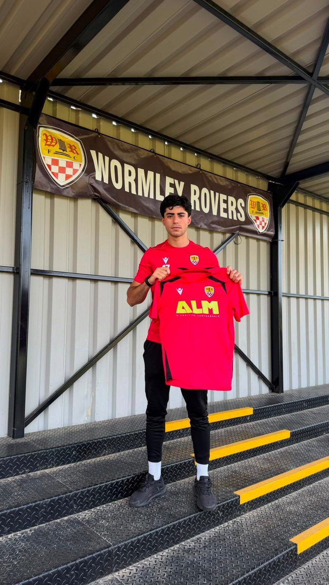 Wormley Rovers FC tweet media