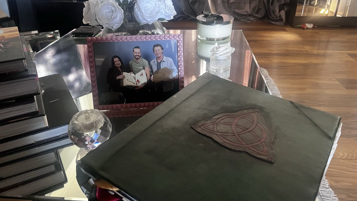 TheRealDeclanK1's tweet photo. Thanks for today @H_Combs #BK it was great seeing you both again in my home town. Loved seeing you both twice in one year after Paris. Loved catching up with you x thank you for being #Charmed xx💖🪄✨ https://t.co/cHJO2Ekgop