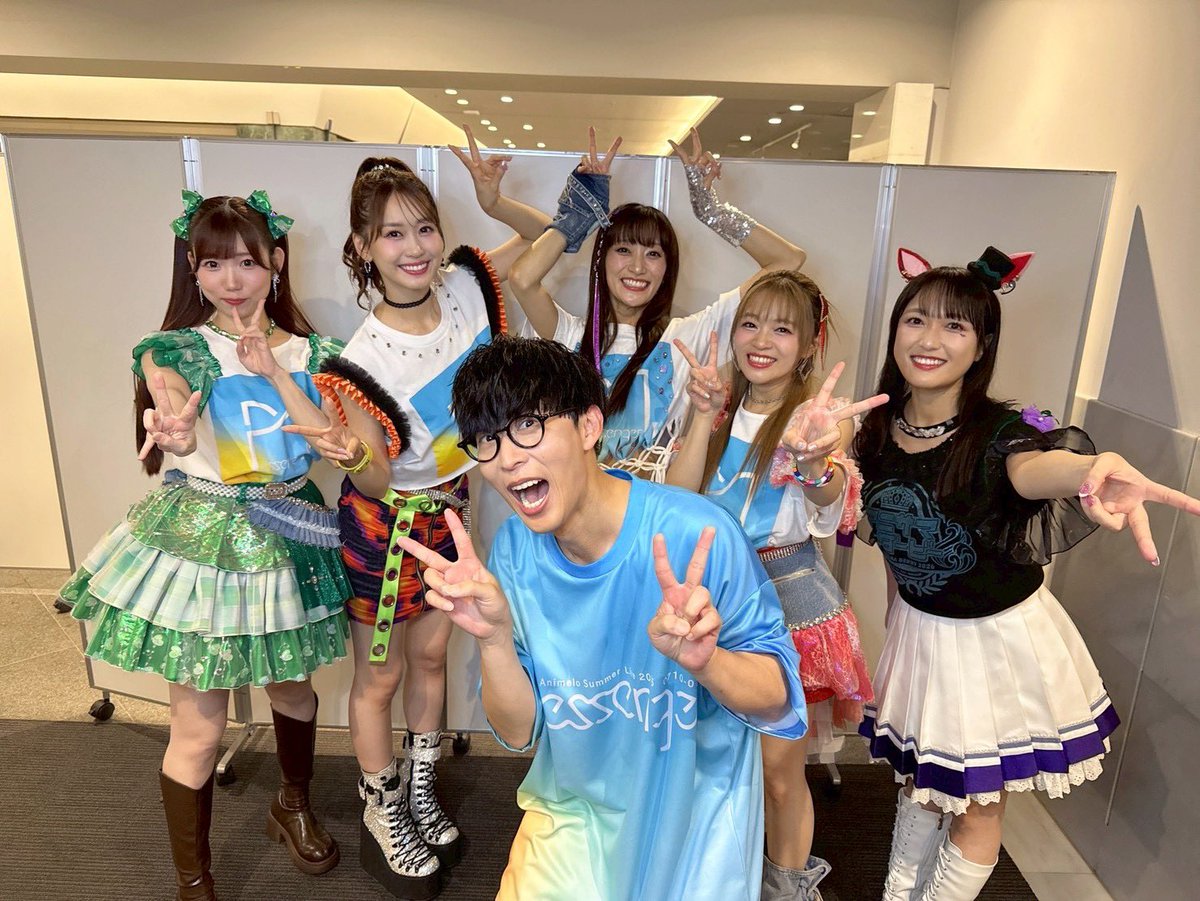 iRis_w_yuki's tweet photo. アニサマの思い出！！ALTってやつを使ってみます！！
最高な共演者の皆様の詳細はALT見てください！

次のアニサマは福岡！？ドーム！？すごい！！
i☆Risも出られたらいーなー！☺️☺️

#アニサマ https://t.co/Zk9QvLa6SW