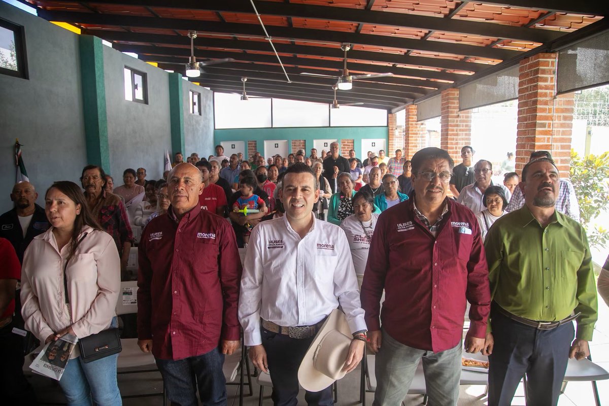 UlisesMejiaH_'s tweet photo. Desde Pánfilo Natera celebramos una asamblea más para fortalecer el movimiento que encabeza nuestra presidenta, @Claudiashein. Con organización, unidad y cercanía con la gente, seguimos defendiendo la Transformación desde el territorio.

¡La Transformación avanza! https://t.co/Ra0YspDDLP