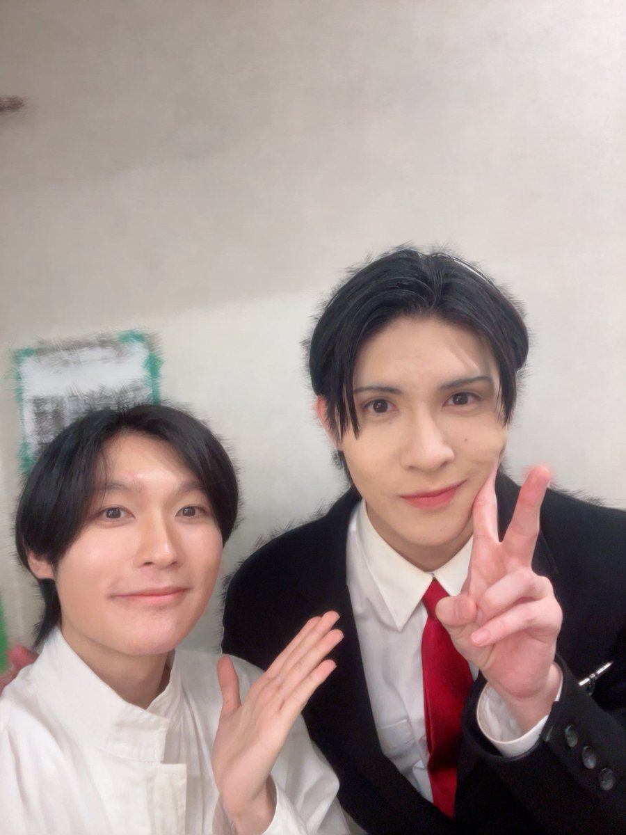 yu_04uki's tweet photo. #劇団山本屋
#つぎはぎ2026 
『つぎはぎだらけのヒーローズ2026』

大夢さんです。いつも「永田ぁ！！」って呼んだ後に、「呼んでみただけ」って笑顔で言ってくれます。

大夢さんのTwitterのかっこいい写真、何個か僕が撮った事を誇りに思います。

チェキも！！

優しくてかっこいい先輩です！ https://t.co/Yx3R7E9TQY