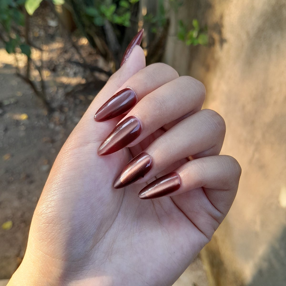 arriety555's tweet photo. mauuu kasi rekomendasi💅🏻
siapaa yang suka cat eye nailss???
yang ini harganya cuma 18RIBUANNN😫🤎
banyak bgtt varian warna dan model lainnya✨️✨️✨️

https://t.co/6tjy0yi2Kz https://t.co/0yiI7icaxv