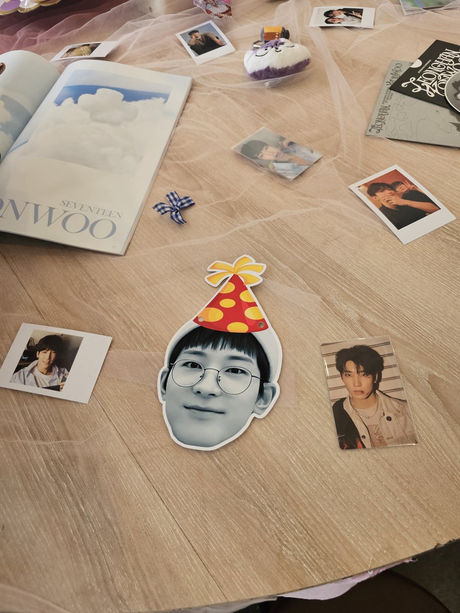 itsvtwm's tweet photo. Pt. 1

𝐖𝐨𝐧𝐰𝐨𝐨'𝐬 𝐂𝐨𝐥𝐨𝐫𝐟𝐮𝐥 𝐏𝐚𝐠𝐞 📚

Thankyou for the birthday cafe event @MinWonDdaily x @Your_mengie💜🤍

#WonPageDay17 https://t.co/Z20R9FxOuY
