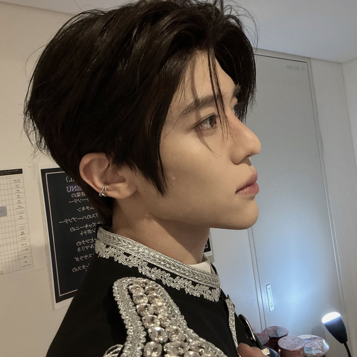 쇼닝이 tweet media