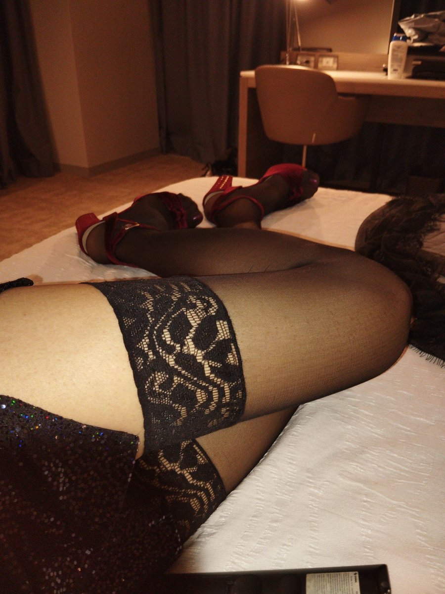 Nicoletvmex's tweet photo. Hola soy nueva por aquí, quisiera presentarme soy travestí y vivo en Puebla, tengo 25 años y soy fetichista de pies. Busco amistades en mi ciudad para experimentar https://t.co/JZKuR2GjD6