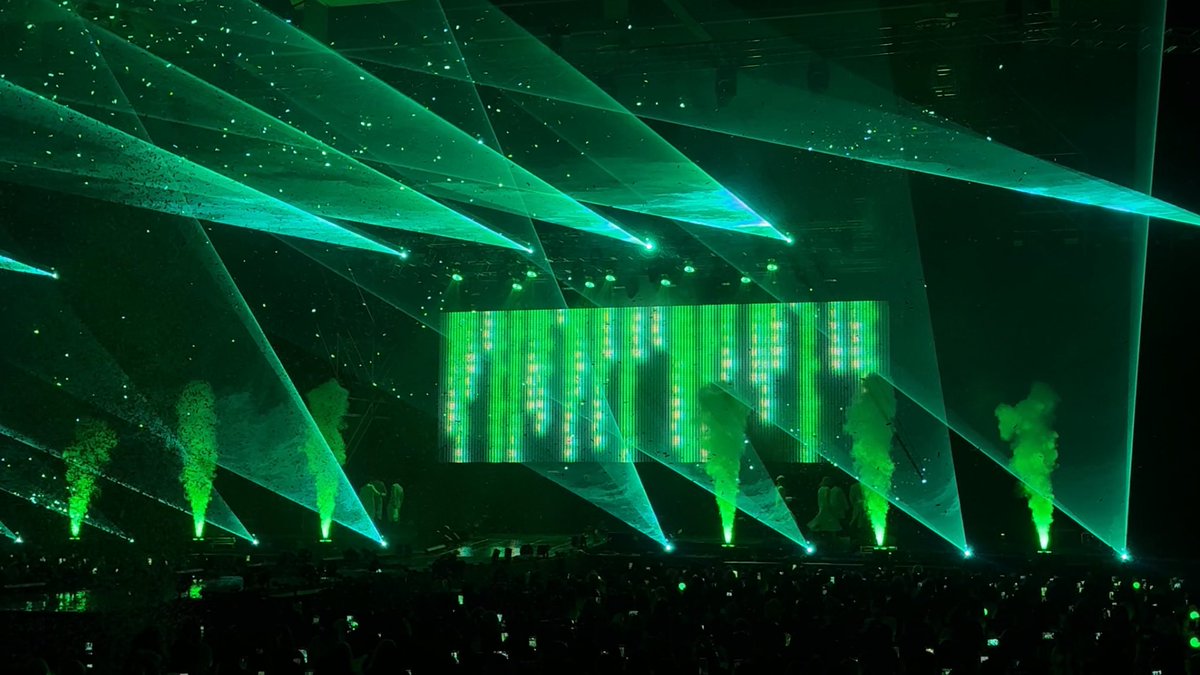 thatsmykeeho's tweet photo. 시작부터너무아름다워서 울컥함, https://t.co/91C2V6u2GD