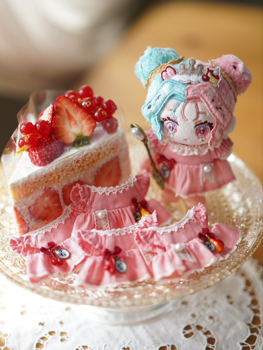 ERIMO❤︎おもちゃ箱様 遅くなりましたが、アイドール用通販プレビューページを準備しました