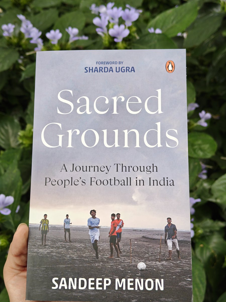 SandynoneM's tweet photo. Amidst all the negativity among #IndianFootball, if there are people who want to find some hope that India has football cultures, that there are people who love the game and are working hard despite the system, give these books a read.

I did put an alarming part of my adult life into it. 😂

🔗 https://t.co/9OzKwwKdmG
🔗 https://t.co/KyO2JCFCyD
