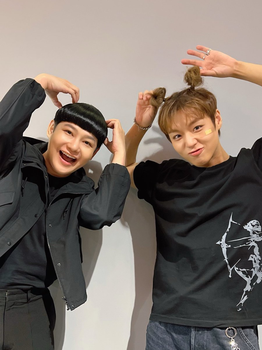PARKJIHOON__TH's tweet photo. [IG] 260712 djnui Instagram Update

คุณดีเจนุ้ย MC ประจำงาน 2026 PARK JI HOON ASIA FANCON [RE:FLECT] in BANGKOK อัปรูปถ่ายที่ถ่ายร่วมกับ #พัคจีฮุน ค่ะ 📷🇹🇭

#REFLECTinBKK
#PARKJIHOON #박지훈 https://t.co/fmUZcOjLRn
