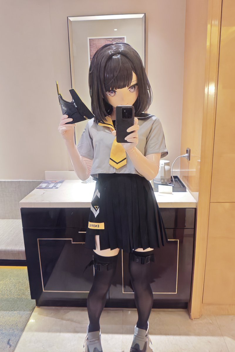 Nyatisss tweet picture