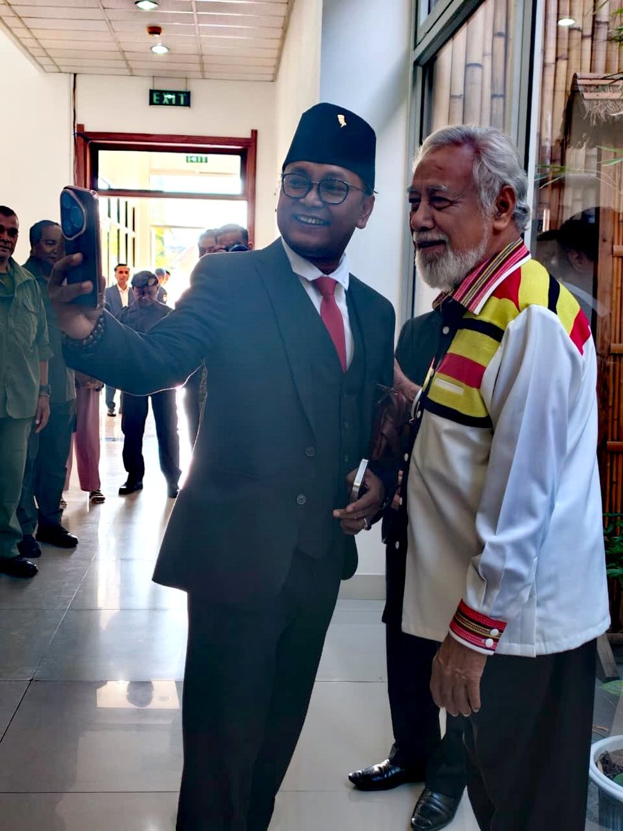Mohamad Guntur Romli tweet media