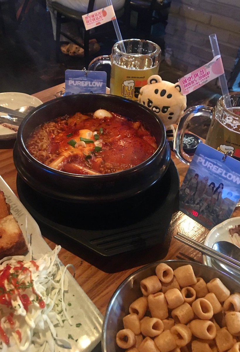 heeezip's tweet photo. 많은 일이 잇엇지만... 
그럼에도 불구하고 여전히 #위아원쌈랑하자 https://t.co/yndUDDnWAJ