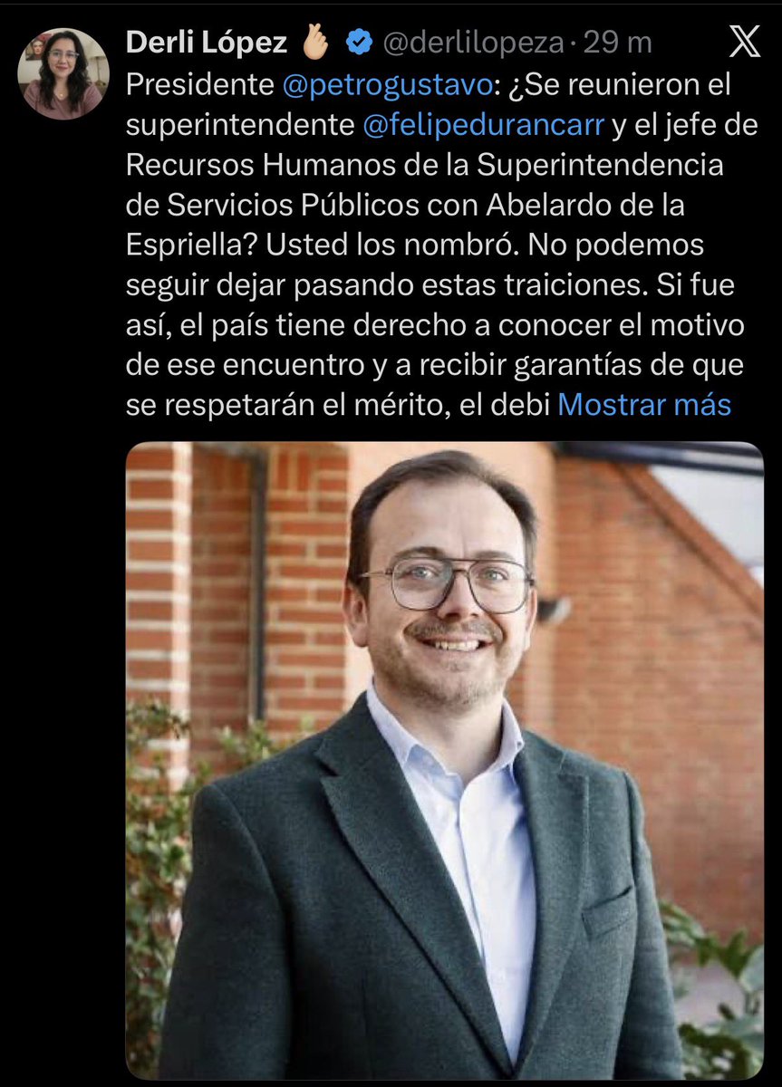 felipedurancarr's tweet photo. No entiendo de qué se trata esta estrategia coordinada en mi contra y qué intereses tengan. Les exijo que me digan de dónde sacan esa desinformación. No pueden simplemente acabar con el buen nombre de una persona así no más. Den la cara y díganme de dónde sacan eso. Los están utilizando. En mi vida me reuniría con una persona como De La Espriella, llevo más de 20 años luchando en la izquierda y por la causa progresista. Espero respuestas de ustedes. @FisicoImpuro @derlilopeza @iLordPetrosky @AdrianaRuizH @DonIzquierdo_ @IvonneMilenaGo @MissPoirot07