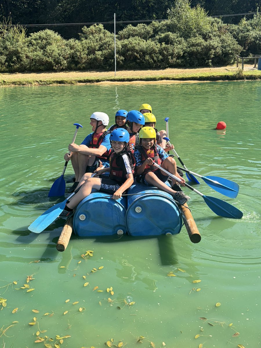 ParkAcad's tweet photo. Next up is raft building! 🌊 The children are putting their teamwork communication and problem-solving skills to the test as they work together to build a raft. Will it float? There’s only one way to find out! 😄 #PGL #RaftBuilding #Teamwork #Adventure https://t.co/cIgyfdLOLI