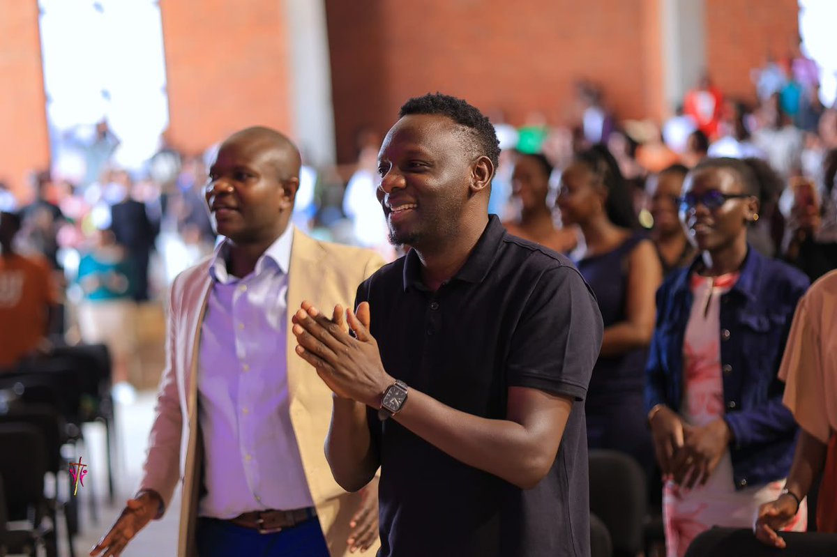 WilsonBugembe's tweet photo. #AfterChurch

Things that will kill the joy of your salvation 
✅ Un repented sin
✅ Compassion 
✅ Familiarity 

It’s your season of Restoration. Joel 2:25-26. By Ps. Michael Kuteesa https://t.co/NptakE6Pbi