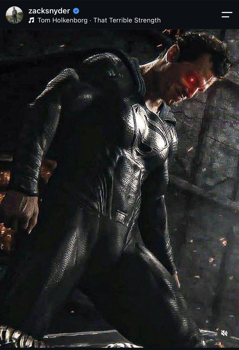 ReelFacts_yt's tweet photo. Zack Snyder knew how to make Superman feel like a myth.

The black suit, the score, the sheer presence, Henry Cavill has never looked more powerful in the role.

Was this Superman’s best look? https://t.co/l84hzWlLCf