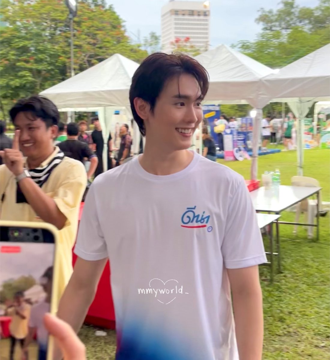 mmyworld_'s tweet photo. วันนี้ไปหาน้องบุ๊คมา เจอแบบใกล้มากกกกกแต่ก็ไม่กล้าเรียกหรือคุยอะไรเยยเพราะเขินนน😭🥺🥹กษิบ๊องน่ารักสุดๆน่ารักมากก>.< พูดเจื้อยแจ้วเลย🤏🏻เอ็นดูมาก จั้นหลงยัยนี่รอบที่ล้านแล้วน้ะ🥺🩷🫳🏻🫳🏻🫳🏻

BOOK WITH DNA MILK 
#DNAxBookKasidet
#kasibook https://t.co/9rBGMaoSiH