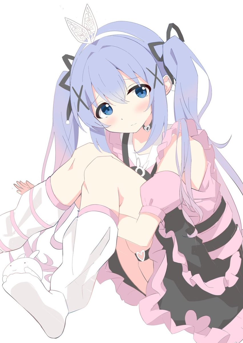 BDHEO2T983xVpcm's tweet photo. チノチノ〜
背景付きでアクスタになるよ！ https://t.co/5wghfJDwZ0