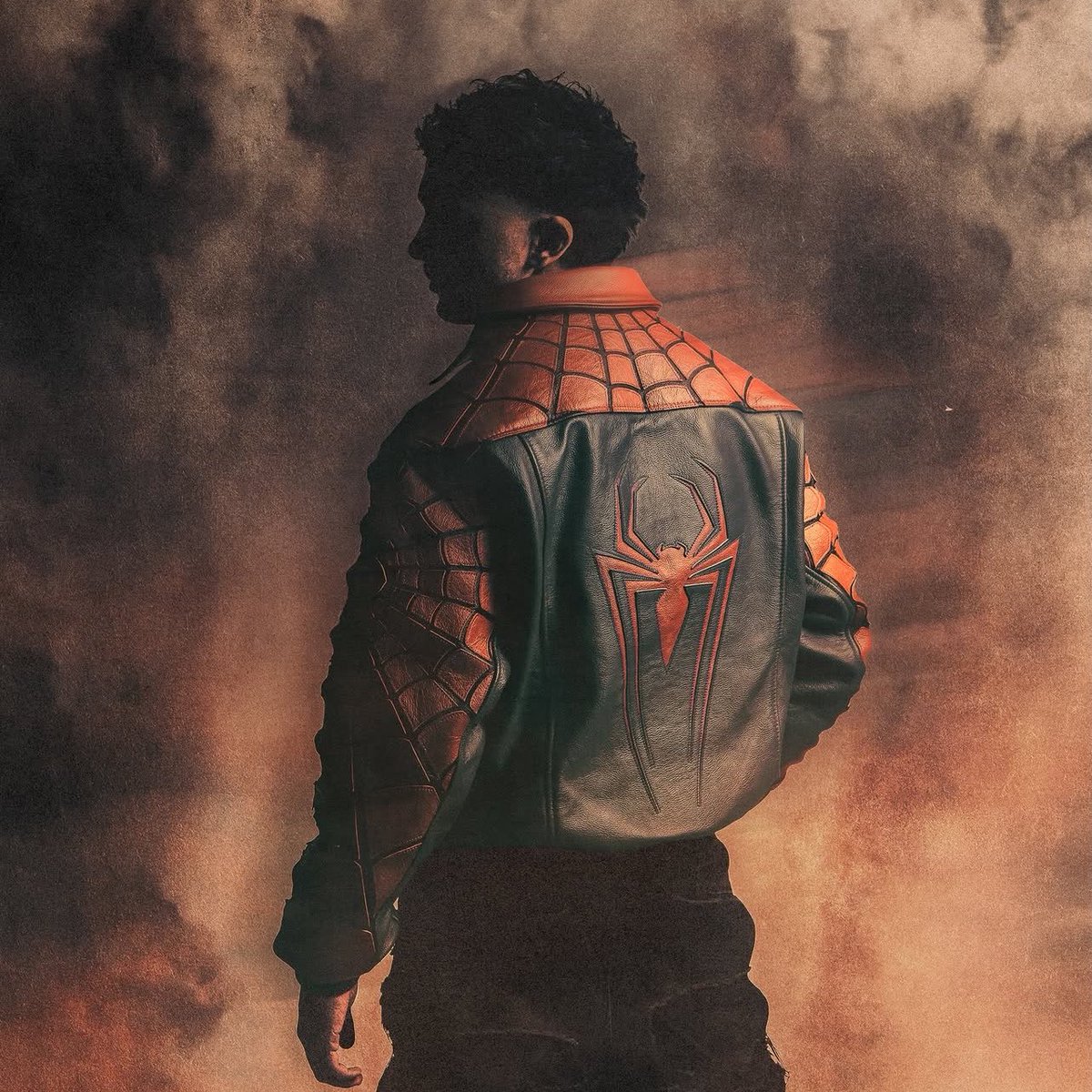 youtube_replay1's tweet photo. 🕷️📸 𝗜𝗡𝗢𝗫𝗧𝗔𝗚 ✖️ 𝗦𝗣𝗜𝗗𝗘𝗥𝗠𝗔𝗡

Inoxtag dévoile un shooting avec une veste à l’effigie de Spider-Man, accompagné d’une qualité photo monstrueuse et d’effets vraiment impressionnants 🔥

Vous validez ce shooting ? 

➡️ 🔔 𝘼𝙗𝙤𝙣𝙣𝚎-𝙩𝙤𝙞 / 𝙢𝙚𝙩 𝙡𝙚𝙨 𝙣𝙤𝙩𝙞𝙛𝙨 🔔 ⬅️